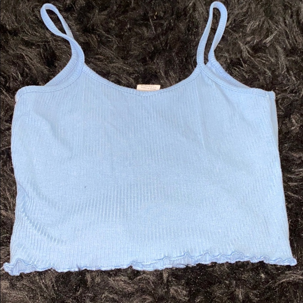 Crop top - Picture 2 of 3